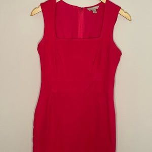Fitted hot pink dress